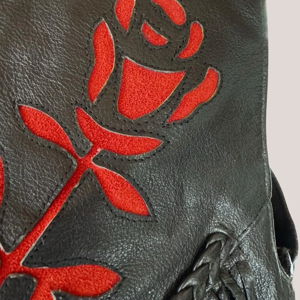 Vintage MOB Genuine Leather Black Red Rose Fringe Vest - Picture 10 of 10